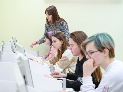 На этой неделе студенты Института языка и литературы проходят тестирование надрофессиональных навыков в Центре компетенций УдГУ5